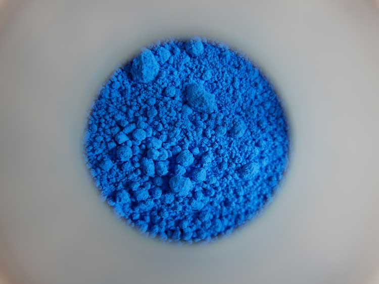 Blauer Kalkputz aus Mannheim - Jährlich verputze ich mehrere 100 kg Kalkputz an die Wände meiner Kunden